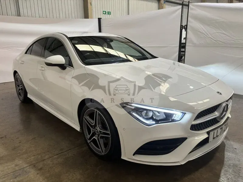 Mercedes-Benz CLA 180 AMG Line 2022