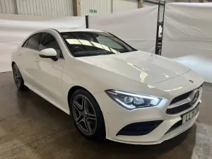 Mercedes-Benz CLA 180 AMG Line 2022