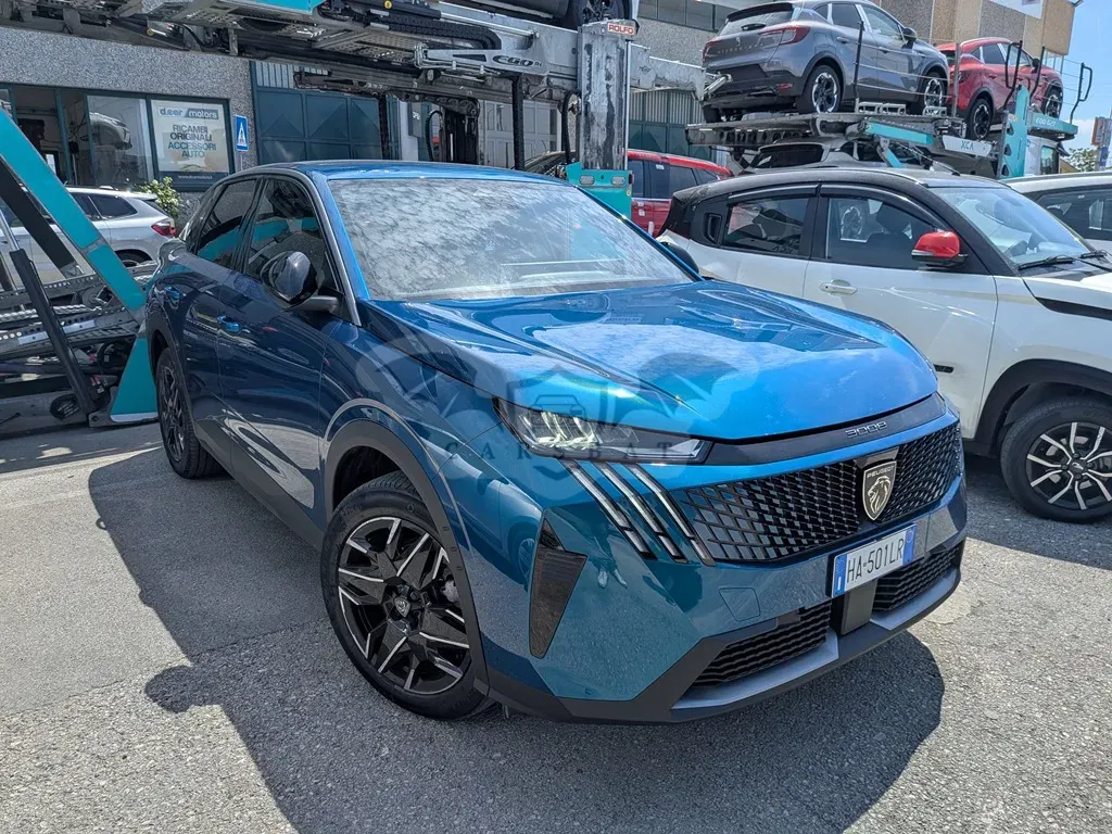 Peugeot 3008 1.2 Allure 2025