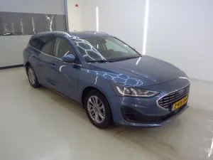 Ford Focus 1.0 EcoBoost Titanium 2024