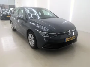 Volkswagen Golf 1.0 TSI Life 2023