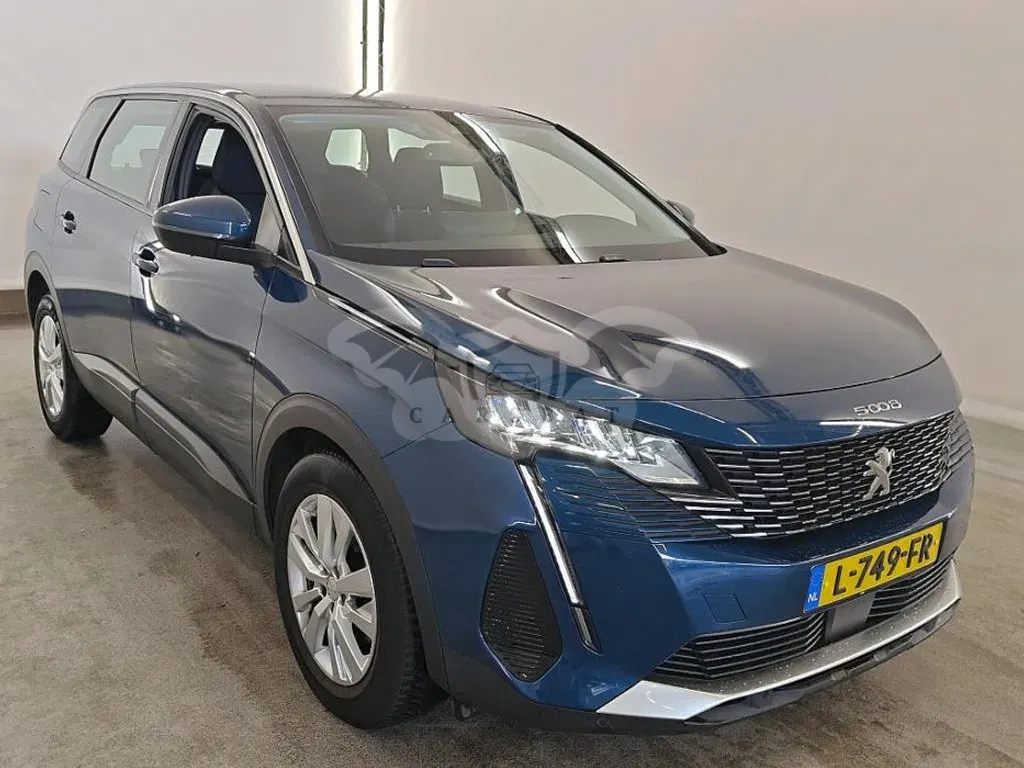 Peugeot 5008 1.2i Active 2021