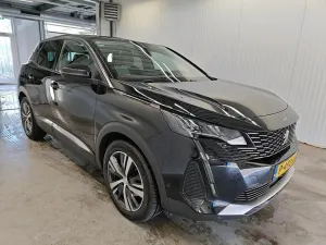 Peugeot 3008 1.2i Allure Pack 2022