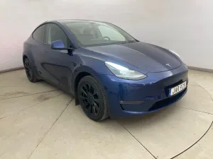 Tesla Model Y Long Range 2024