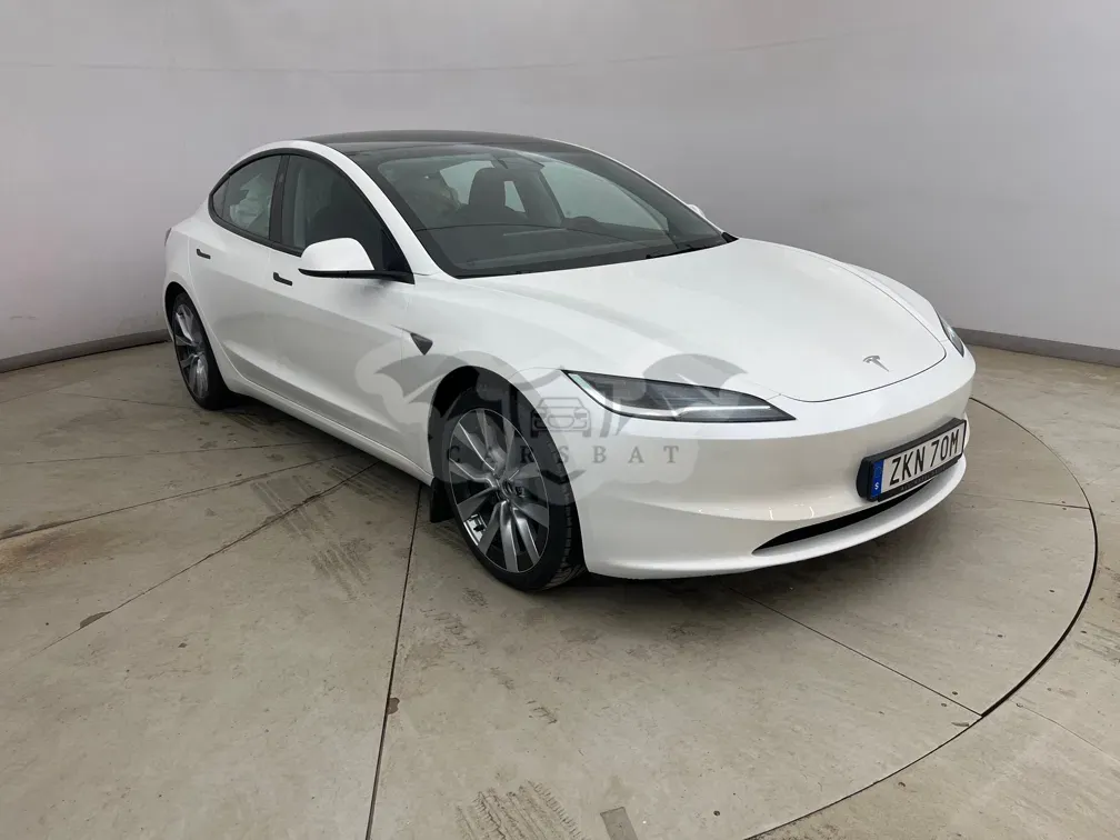 Tesla Model 3 Long Range 2024