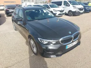 BMW 3 Series Touring 318d 2022