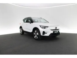 Volvo XC40 Plus 2023