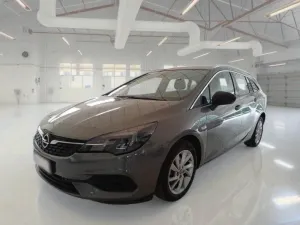 Opel Astra 1.5 CDTI Business Elegance 2021