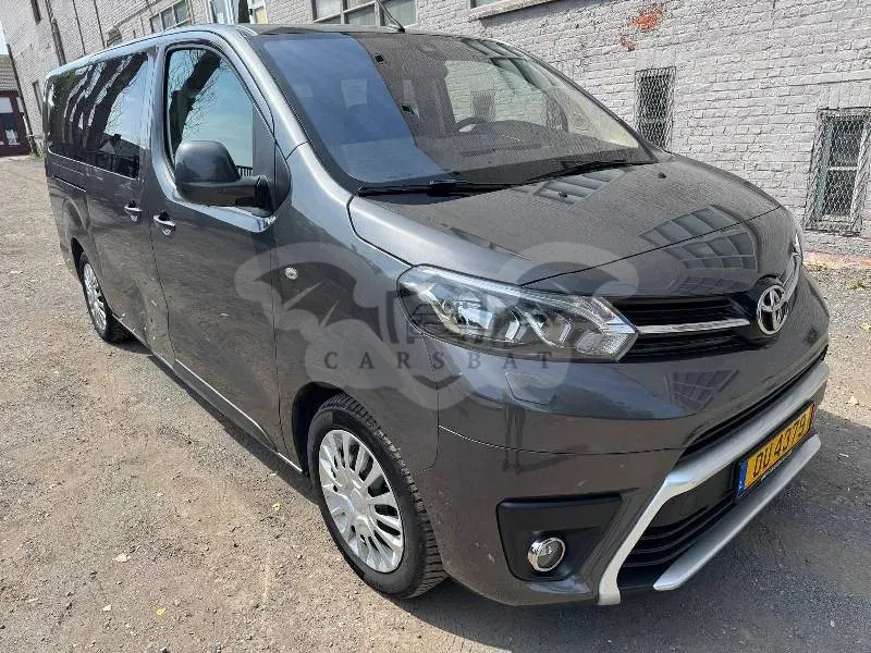 Toyota ProAce 2.0 D-4D Shuttle 2022