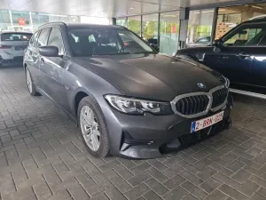 BMW 3 Series Touring 320e 2021