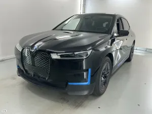 BMW iX 40 2023