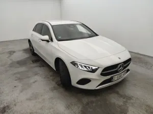 Mercedes-Benz A 180 Luxury Line 2023
