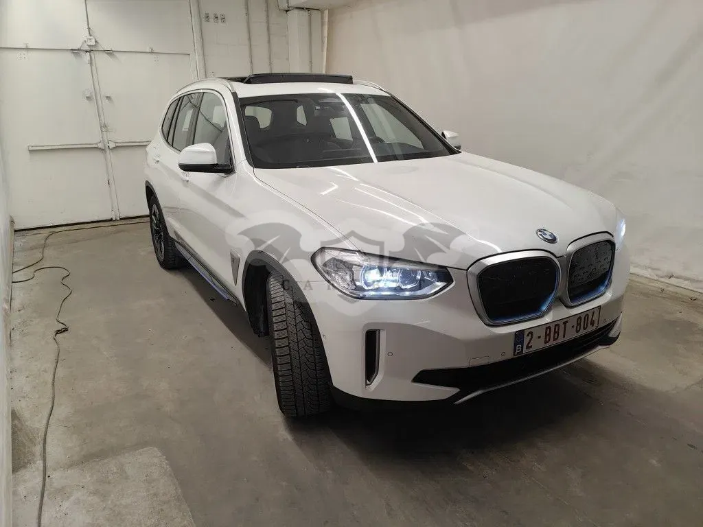 BMW iX3 74 kWh 2021