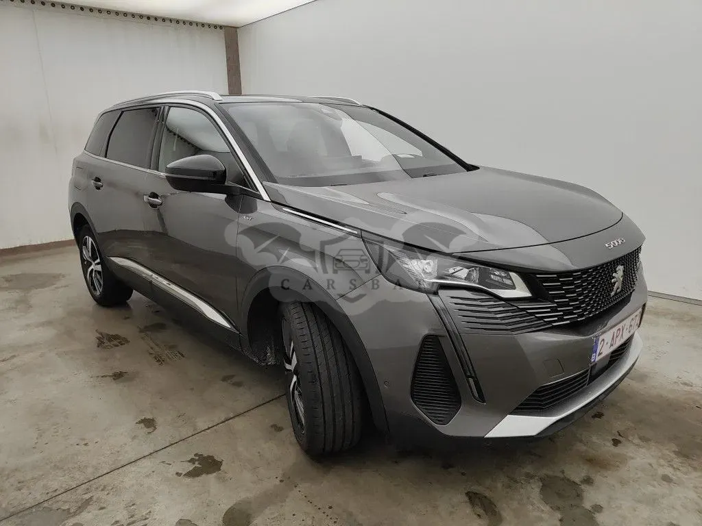 Peugeot 5008 1.2i 2021