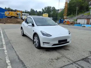 Tesla Model Y Long Range 2023