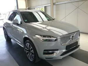 Volvo XC90 T8 Core 2024