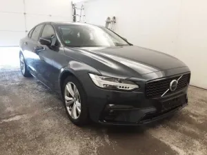 Volvo S90 B5 Ultimate Dark 2022