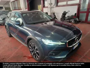Volvo V60 Cross Country B4 Pro 2021