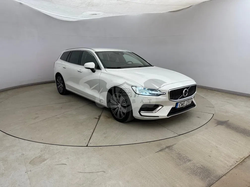 Volvo V60 T6 2021