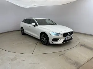 Volvo V60 T6 2021