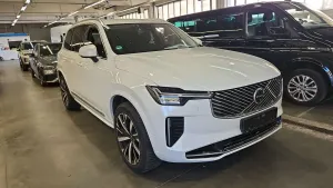 Volvo XC90 B5 Plus Bright 2025