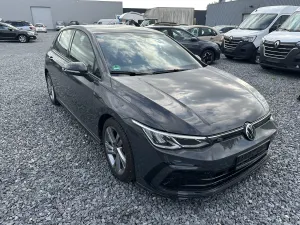 Volkswagen Golf 1.5 eTSI R-Line 2024