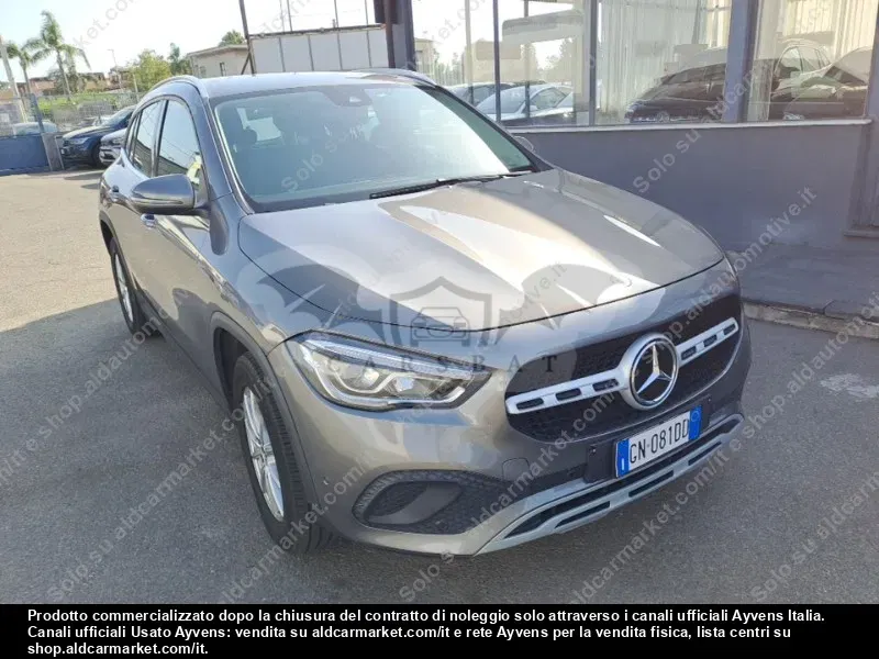 Mercedes-Benz GLA 200d Business 2023