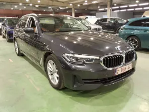 BMW 5 Series Touring 520i 2021