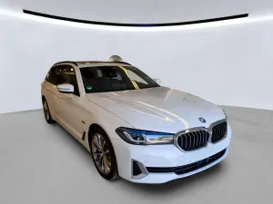 BMW 5 Series Touring 530e 2022