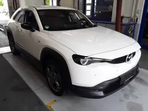 Mazda MX-30 e-SKYACTIV EV Advantage 2023