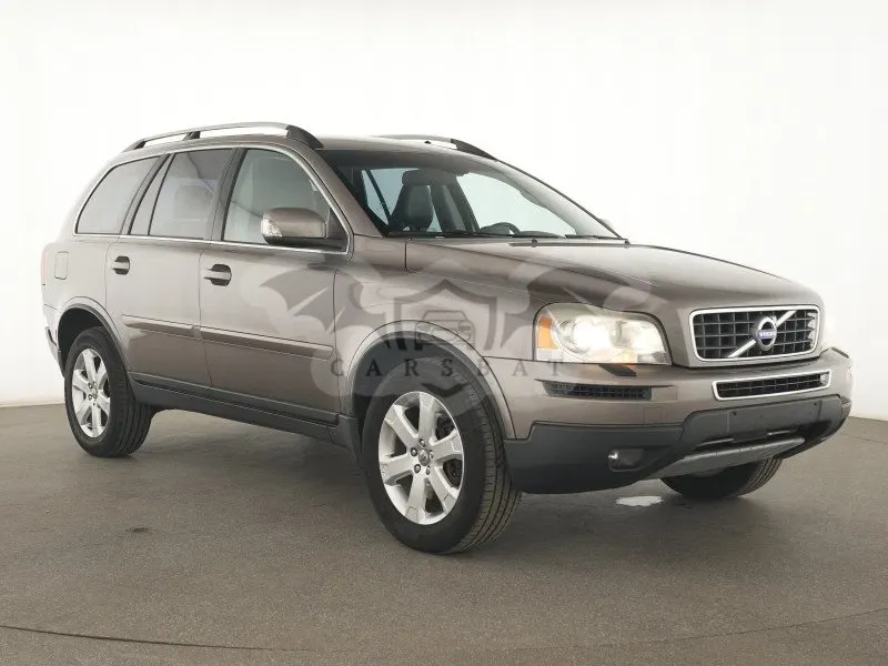 Volvo XC90 D5 Momentum 2011