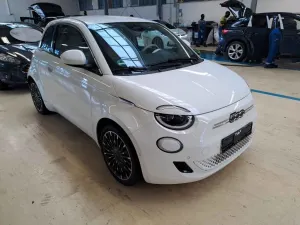 Fiat 500 La Prima 2025