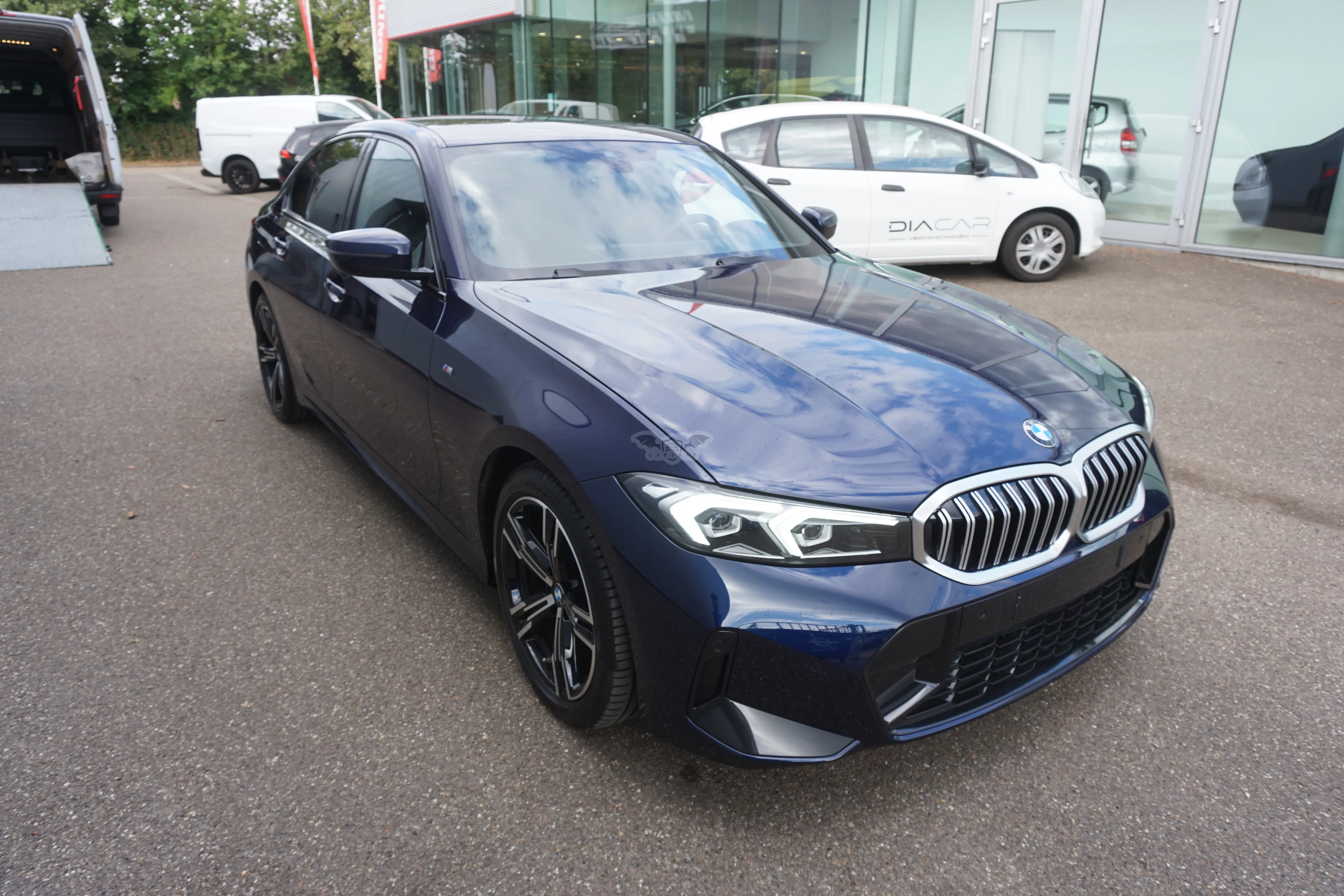 BMW 3 Series 318i 2024