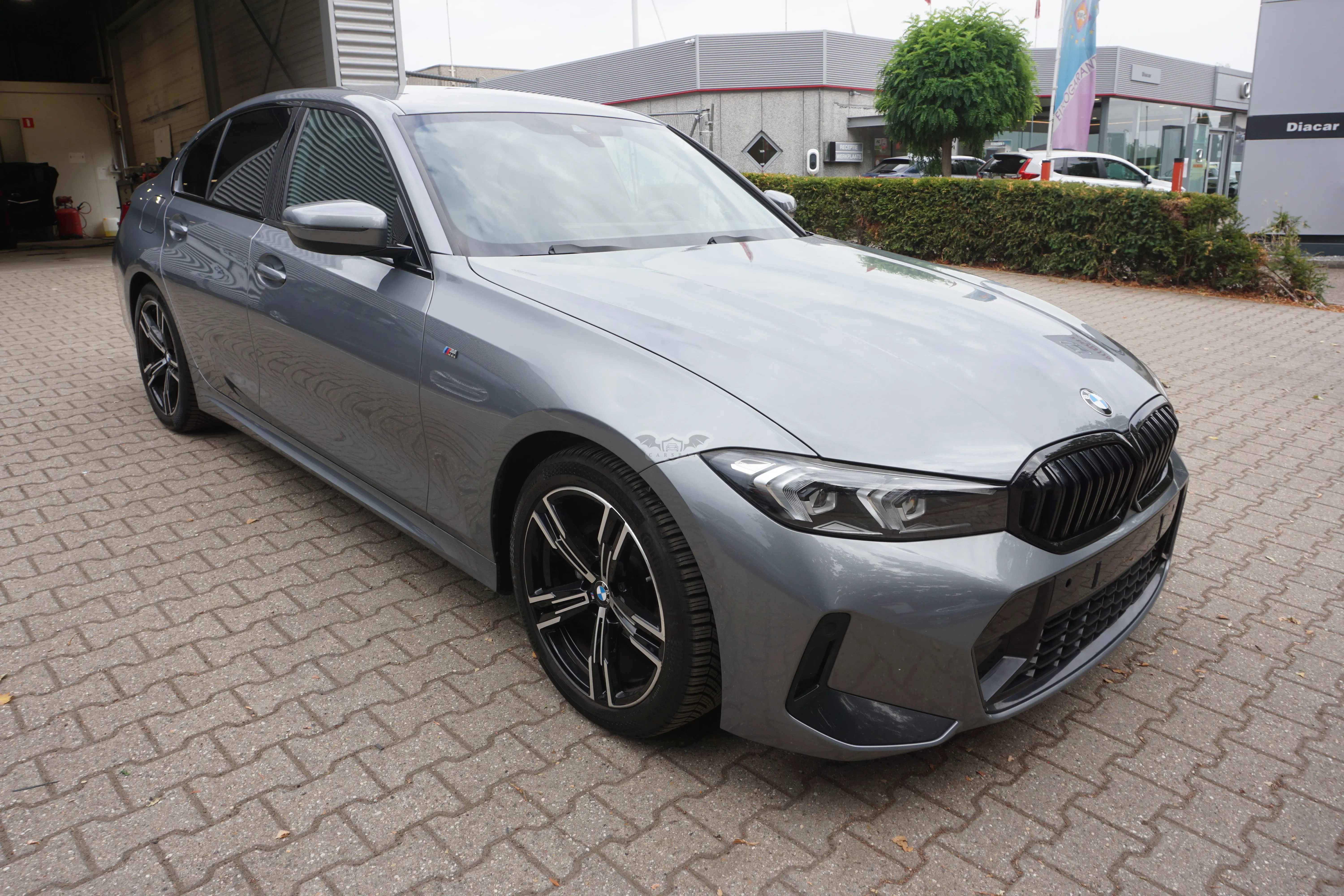 BMW 3 Series 318i 2023