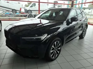 Volvo XC60 Plus Dark 2024