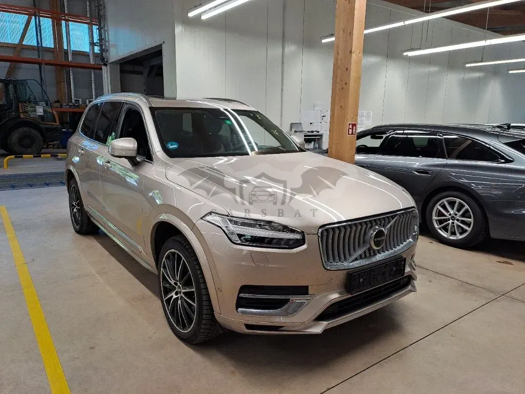 Volvo XC90 Ultra Bright 2024