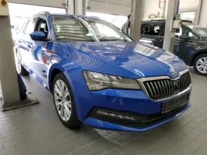 Skoda Superb Combi 2.0 TDI Ambition 2022