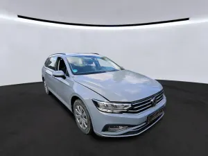 Volkswagen Passat Variant 2.0 TDI Business 2022