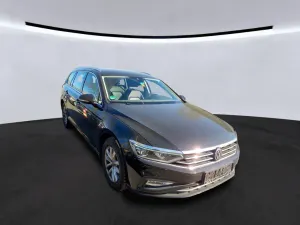 Volkswagen Passat Variant 2.0 TDI Business 2023