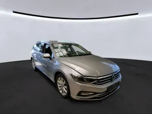 Volkswagen Passat Variant 2.0 TDI Elegance 2023