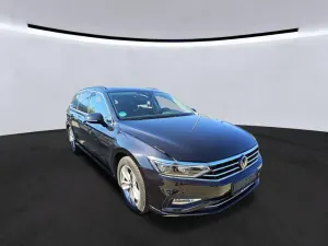 Volkswagen Passat Variant 2.0 TDI Business 2023