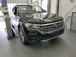 Volkswagen Touareg 3.0 TDI R-Line 2022
