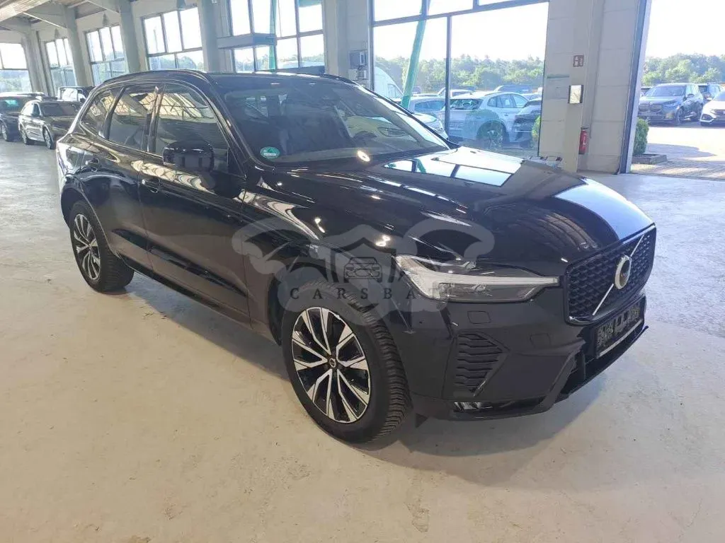 Volvo XC60 Plus Dark 2024