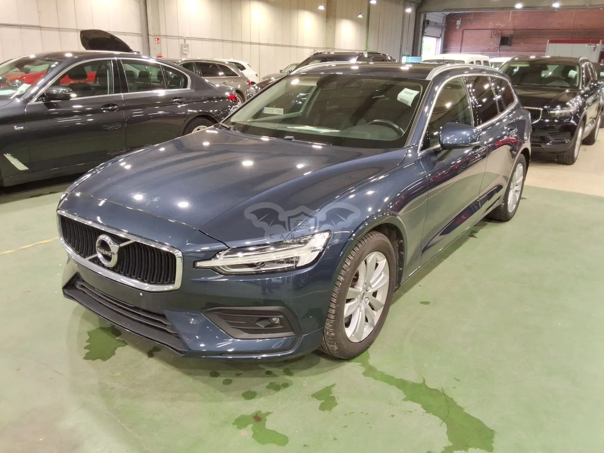 Volvo V60 B3 Momentum Pro 2021