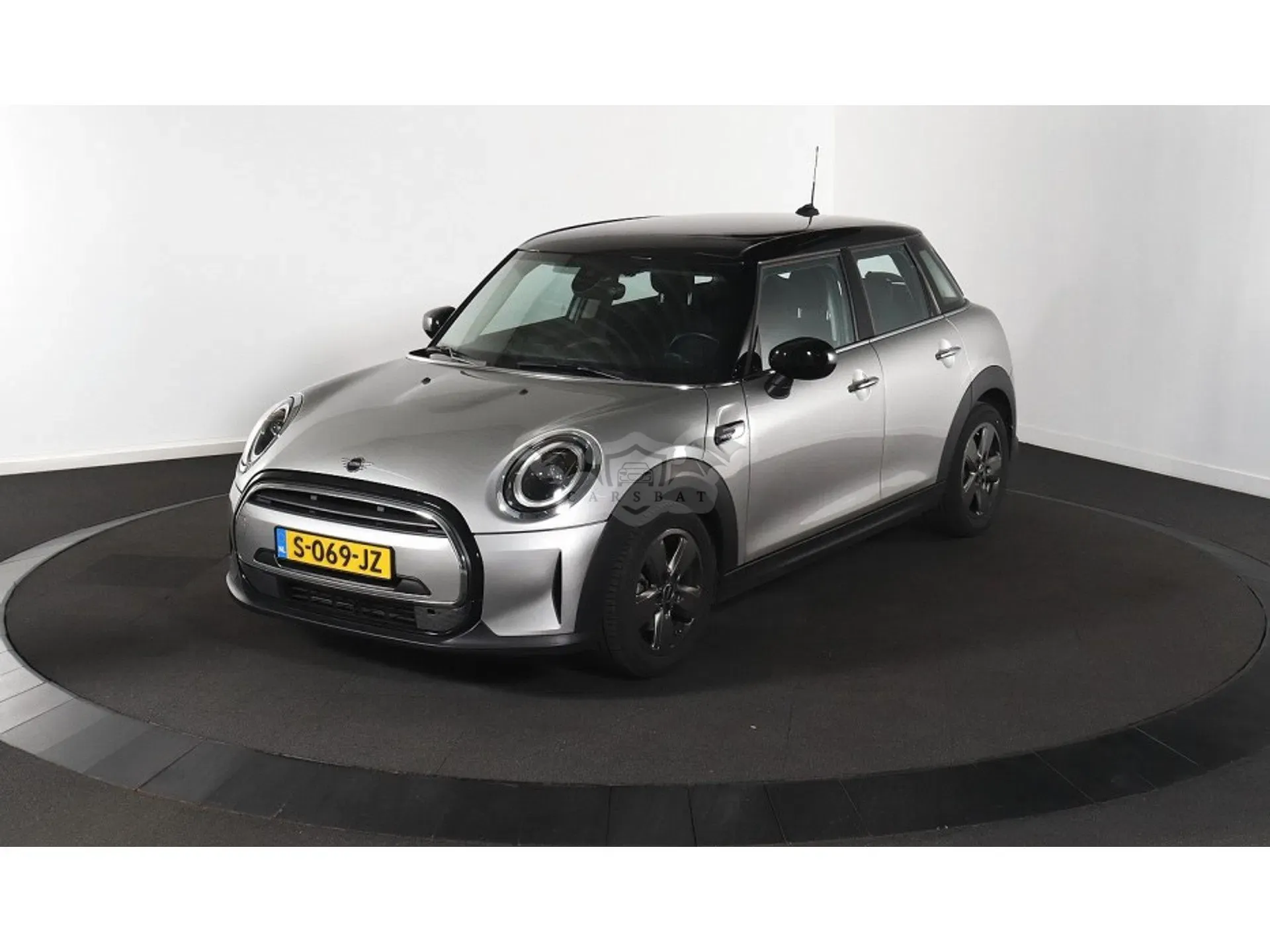 Mini 3 Doors One 1.5 2023