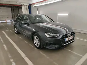 Audi A4 Avant 30 TDI Attraction 2021