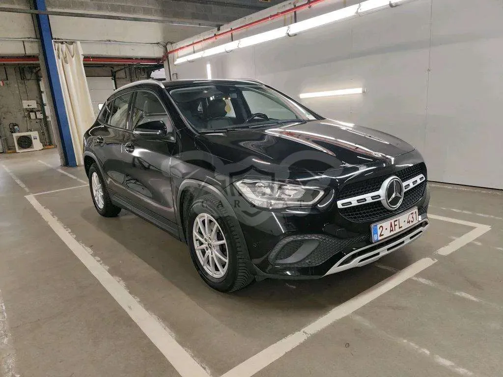 Mercedes-Benz GLA 180d Business Solution 2021