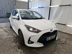 Toyota Yaris Dynamic Business 2022