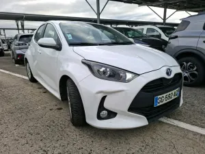 Toyota Yaris 1.5 Dynamic Business 2022