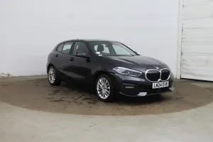 BMW 1 Series 118i SE 2024